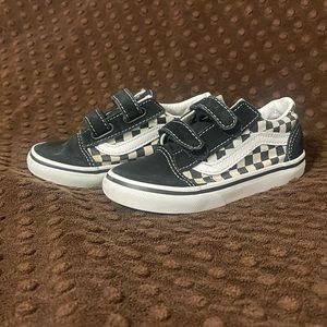 Vans black and white checker 9C